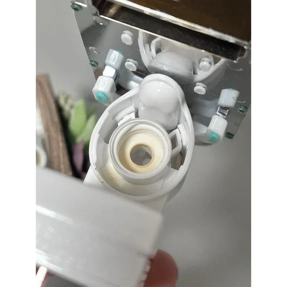 Bath & Body Works Succulent Frame, Green Jar & Squirrel Wallflower Plug-In Lot 3 - Picture 7 of 11